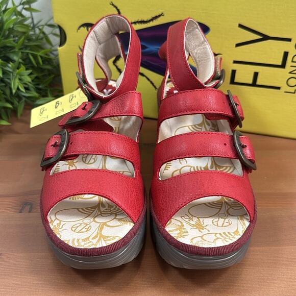 FLY London Yorn Leather Buckle Wedges Sandals Size 38 - Picture 4 of 12